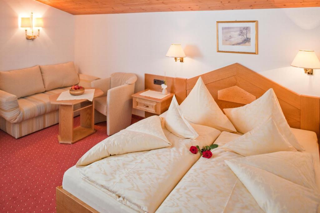Hotel Jagdhof Bed & Breakfast Obergurgl Rum bild