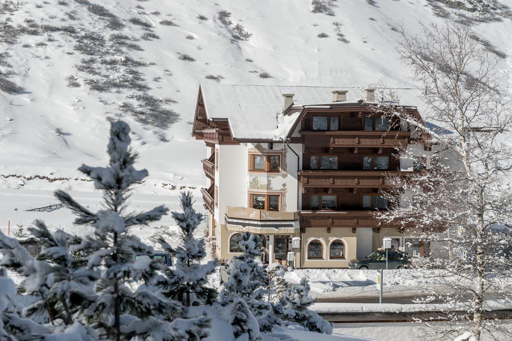 Hotel Jagdhof Bed & Breakfast Obergurgl Exteriör bild